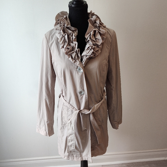 Beige Trench with Ruffle Collar - Picture 1 of 6